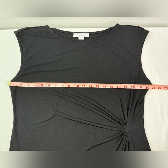 White House Black Market Black Short Sleeve Top Ruched Side Size XL - Picture 7 of 8